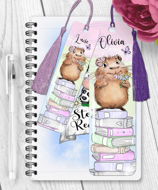 personalised capybara with daisies metal bookmark
