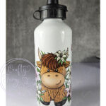 personalised highland cow with pink lily flowers 600ml water bottle