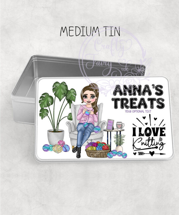 3152 personalised knitting lady tin 1