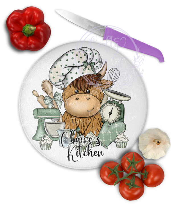 3545 personalised highland cow baker chopping board 1