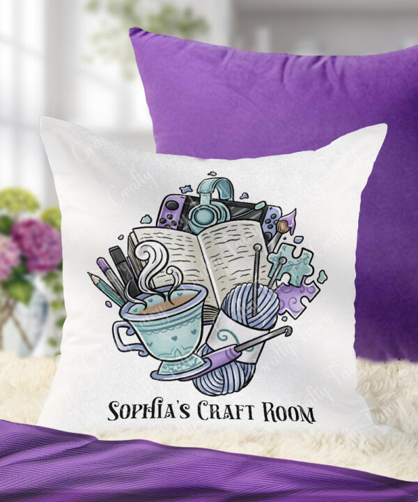 3948 crafter knitter crochet reader personalised cushion 1